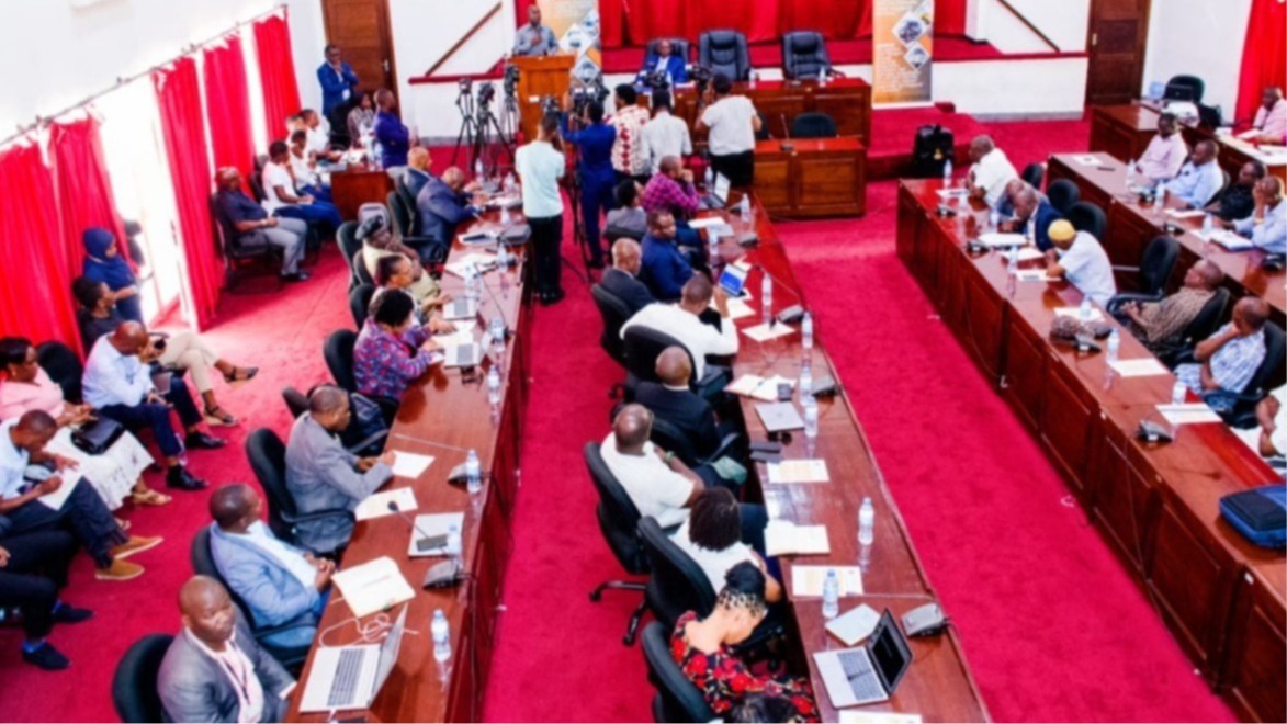 Mkutano wa Kupokea Maoni ya Wadau kuhusu Mchakato wa Mapitio ya Nauli za Usafiri wa Umma kwa Njia ya Barabara- Ukumbi wa Karimjee, Dar Es Salaam