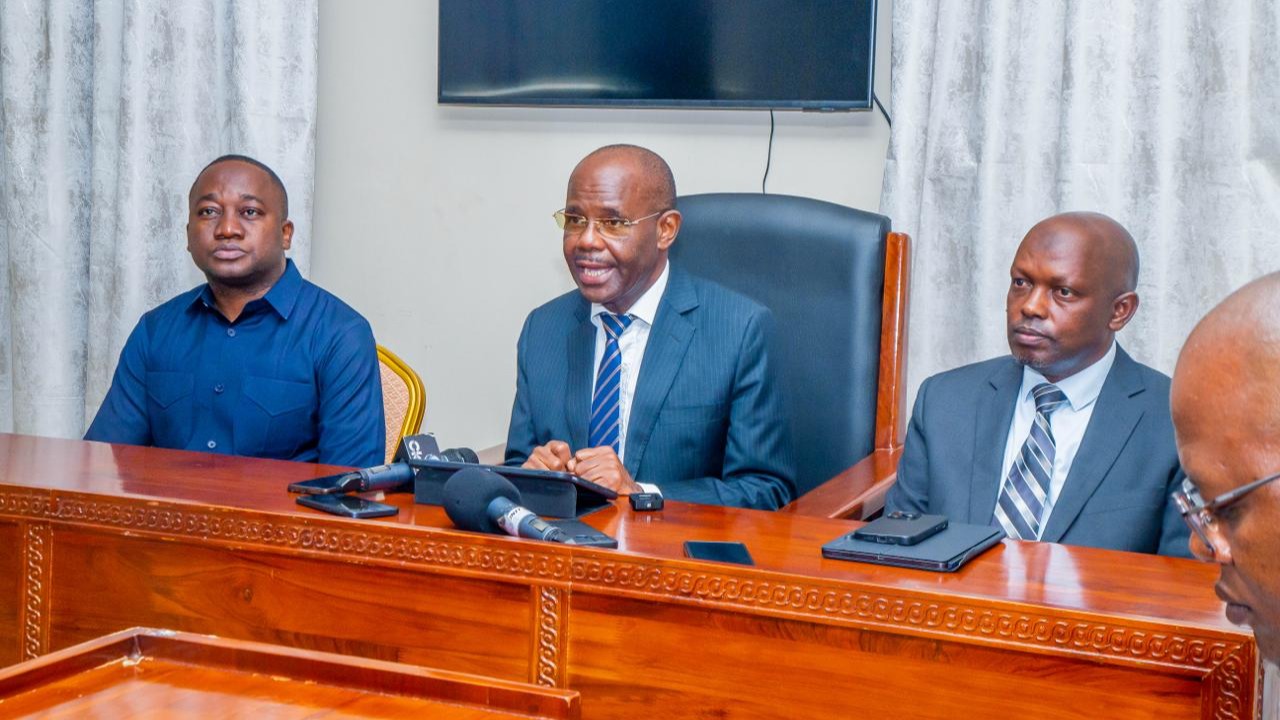 PROF. MBARAWA: ONGEZENI KASI Y...