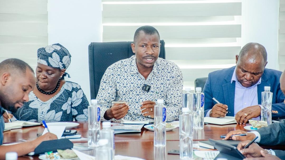 MHE. MUTASINGWA: ELIMU YA MIFU...