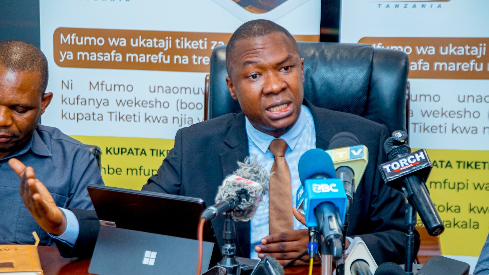 WATOA HUDUMA WA MABASI YA MASA...